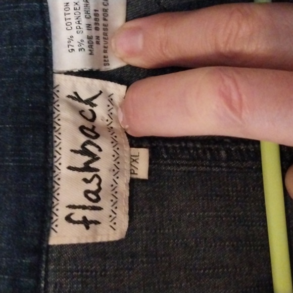 A Xl Flashback Jean jacket sequined Jean jacket Cotton spandex blend - Picture 3 of 4